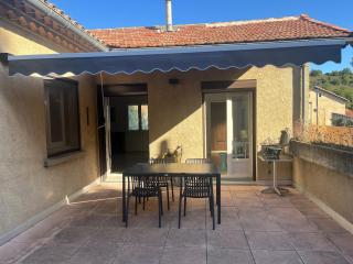 MCC House, cozy accommodation with terrace and BBQ - 4