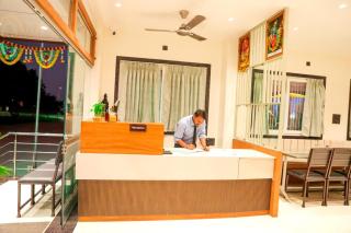 Hotel Govind And Lodging - 7