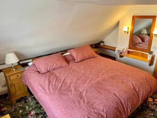 Bridge Cottage Stunning 4 bed thatched cottage - 4