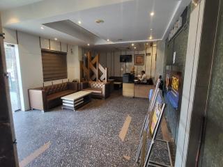 The Mansion Courtyard - 5