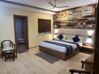 The Mansion Courtyard - 3