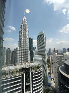 Sky Suites Apartment service - 8