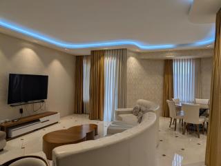 Silkstone Apartment - 1
