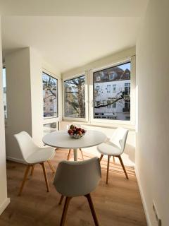 Schönes helles Apartment im Zentrum inklusive Parkplatz - 0