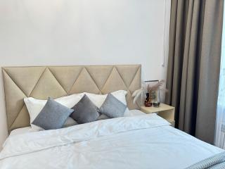 Tandau центр левого берега рядом с Хан-Шатыром - 2