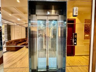 SR Palace - Best Hotel in Vrindavan Near Prem Mandir and Iskcon Temple - 7