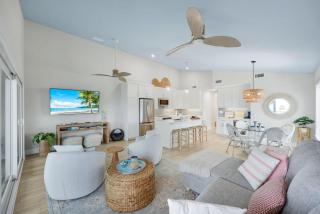 Captiva Hide A Way 2D - 6