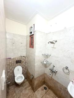 2 bedroom apartment in gated society on highway Zirakpur - 7