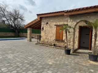 Stone house - 1