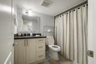 Cozy 3BR Caledon Basement Suite with Private Access, Full Kitchen, WiFi, Laundry, Backyard Basketball Court & Creek Trail, 5 Mins to Brampton! Great for Families & Long Stays! - 6