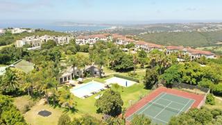 Cozy Valley View Getaway, Pool and Tennis - 2