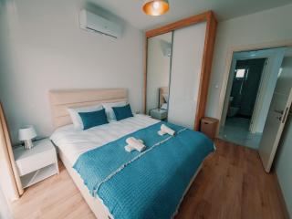 Chic Blue Apartment with Terrace - 7