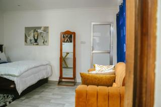 IVORY PEACEFULLY Home - 5