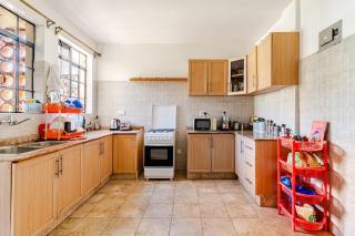 Beautiful two bedroom apartment in UpperHill - 3