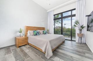 CGT - 5-Bedroom Villa in Exclusive Beachfront Community - 2