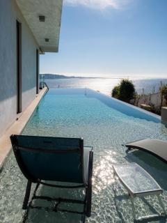 Modern Villa with Sea & River View Pool and Gym. - 6