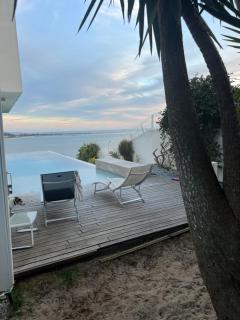 Modern Villa with Sea & River View Pool and Gym. - 8