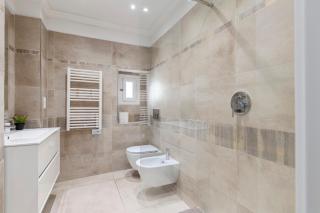 Center 2 min walk to beach quiet sunny balcony - Nizza - 5