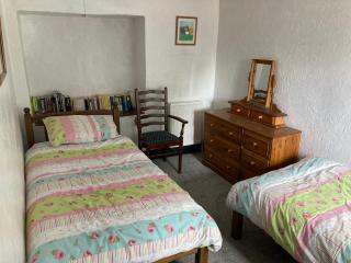 The Eliot Cottage - 2