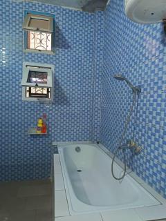 Villa Malya-Rez de chaussée Privé et indépendant avec deux chambres et jacuzzi dans une maison- - 1