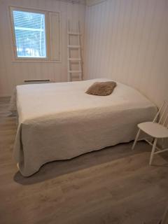 Asunto pihapiirissä - 3