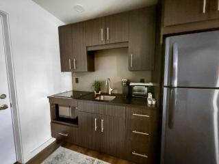 Daniella's Suites - 3