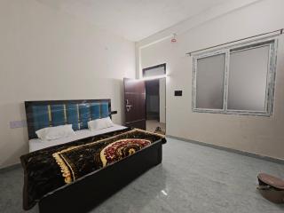 Shree Nilyam Inn - 4