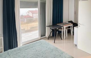 Amazing Apartment In Novi Vinodolski With Wifi - 1