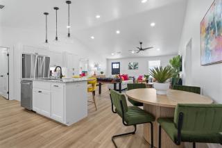 Game Night Getaway - 3BR Near WinStar - 1