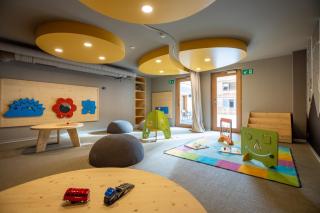 SWISSPEAK Resorts by Pierre & Vacances Premium Zinal - 1