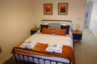 Converted Coastal Coach House - 0