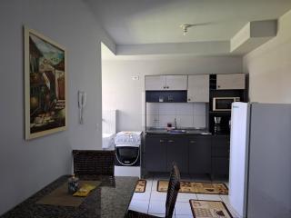 Apartamento 2 quartos próximo ao Estádio e Autódromo - 3