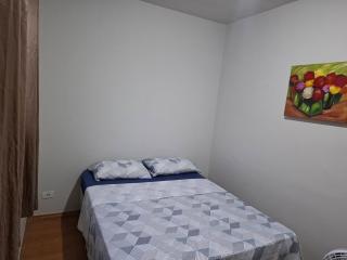 Apartamento 2 quartos próximo ao Estádio e Autódromo - 1