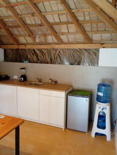 Mejor, Quédate Aquí - 3