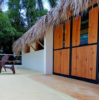 Mejor, Quédate Aquí - 6