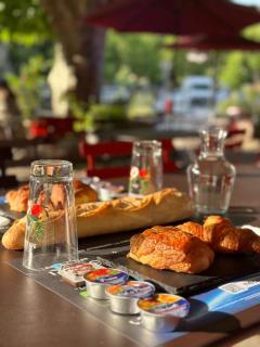 Hotel - Bar - LES PASSIONS - 3