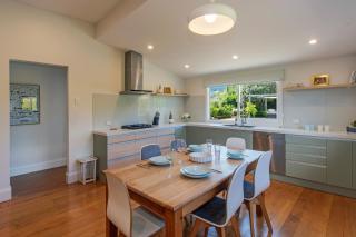 Corokia Villa - Peaceful, Modern Villa in Richmond - 1