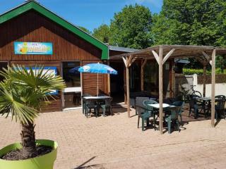 Mobil-home 29m² avec Terrasse - 6 Pers, 2 Ch - API-1-52-970 - 4