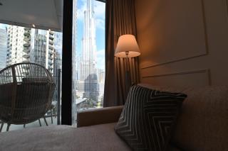 Luxury 1st Row Burj Khalifa and Fountain Views, Walk to Dubai Mall - 8