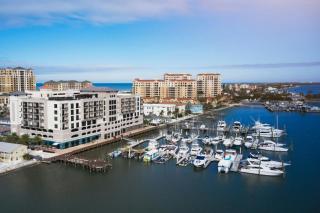 Courtyard by Marriott Clearwater Beach - 9