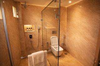 The PratiQ Luxe - Paschim Vihar - 7