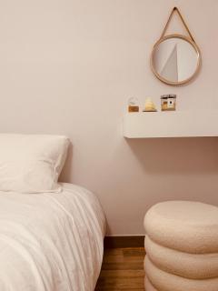 Stay DAON Hongdae Private 4 Bedroom House with 4 Queen Beds 10 mins to station - 5