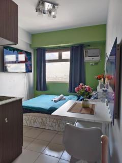 Staycation Condotel Urban Deca Tower Edsa Mandaluyong - 4