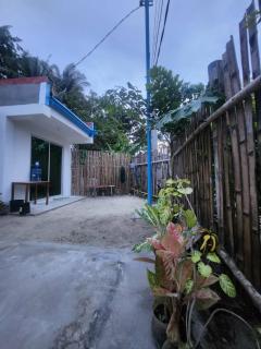 Little Zabina Inn - 2