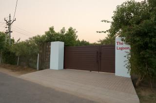 The Peace & The Lagoon 5 Room Boutique Stay with 2 Private Pool and 3 Private Garden - 7