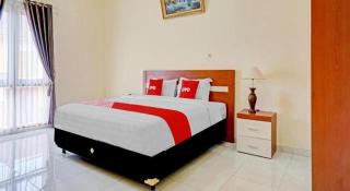 Collection O 90693 ORCHID EDOTEL Boyolangu - 5