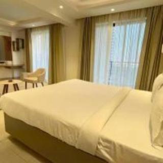 Hotel Maple Tree , Gomtinagar Extension , Lucknow - 7