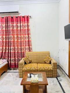 Comfort Rezidor Guest House - 5