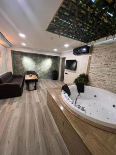 V by Viaggio - Jerewan - 3