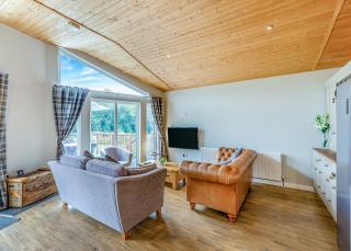 Gadlas Park Holiday Cabins - 7